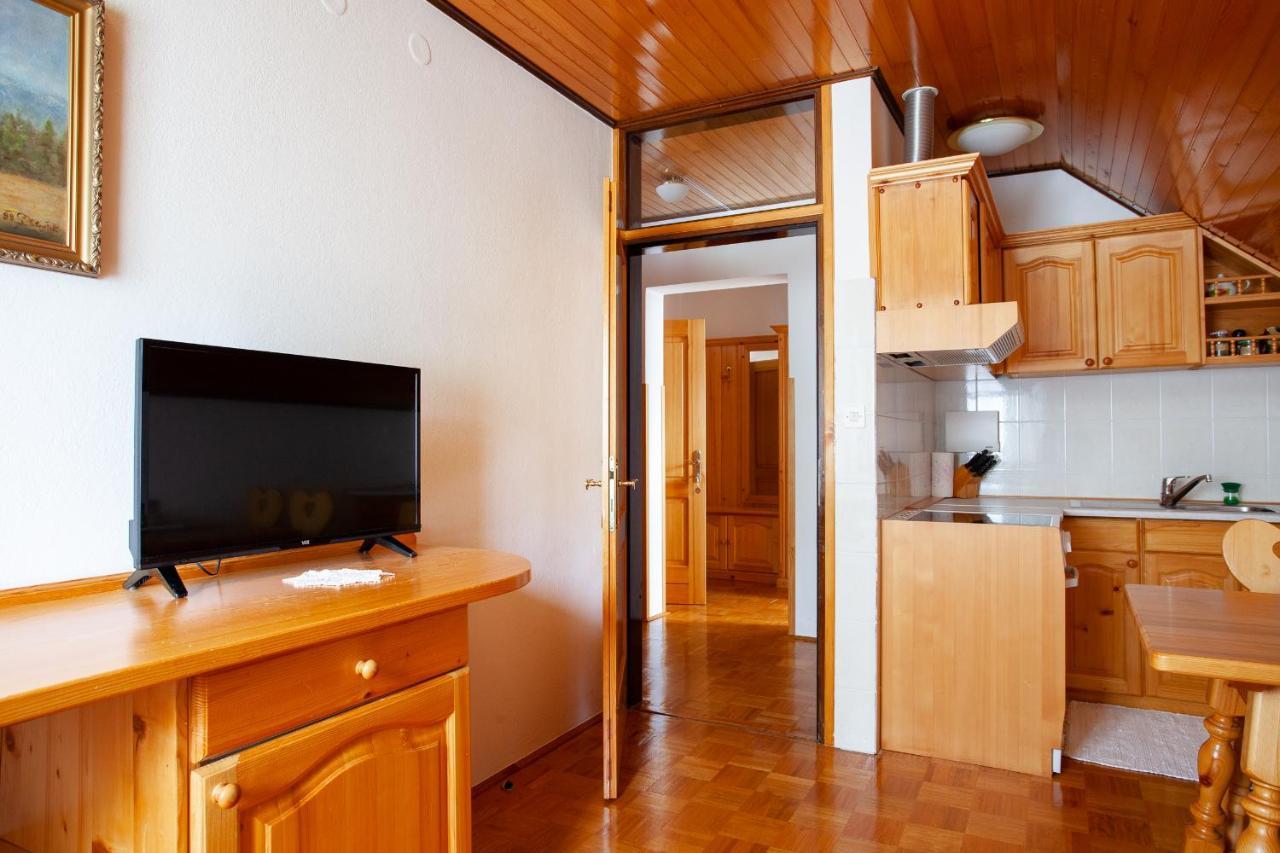 Farmstay&Glamping Visocnik Ljubno Екстер'єр фото