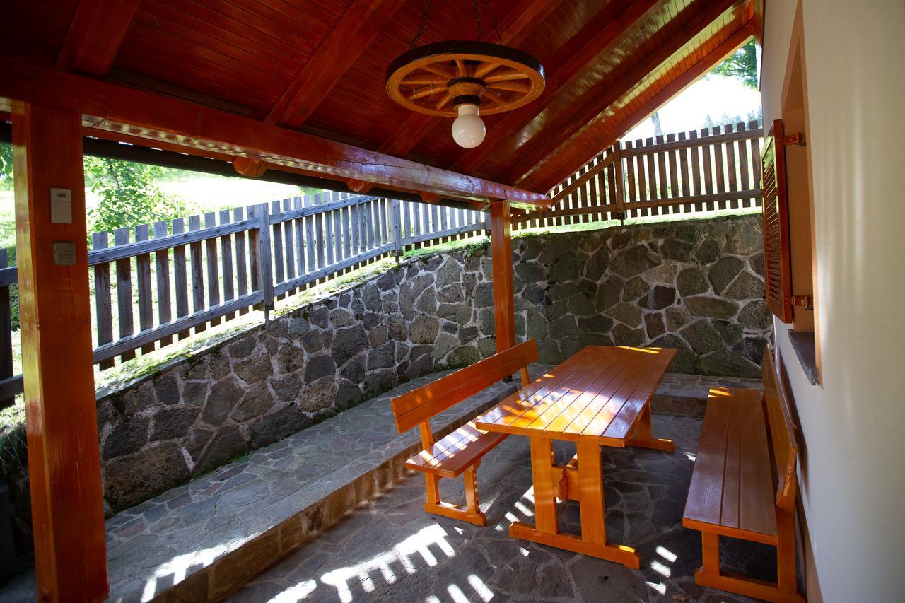 Farmstay&Glamping Visocnik Ljubno Екстер'єр фото